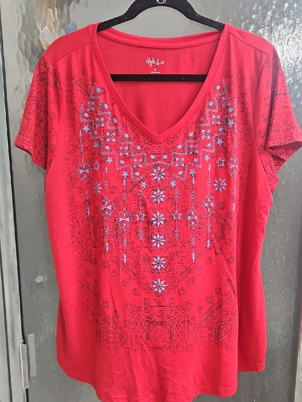 Style & Co. Bright Red Short-Sleeve V-Neck Tee with Blue Accents